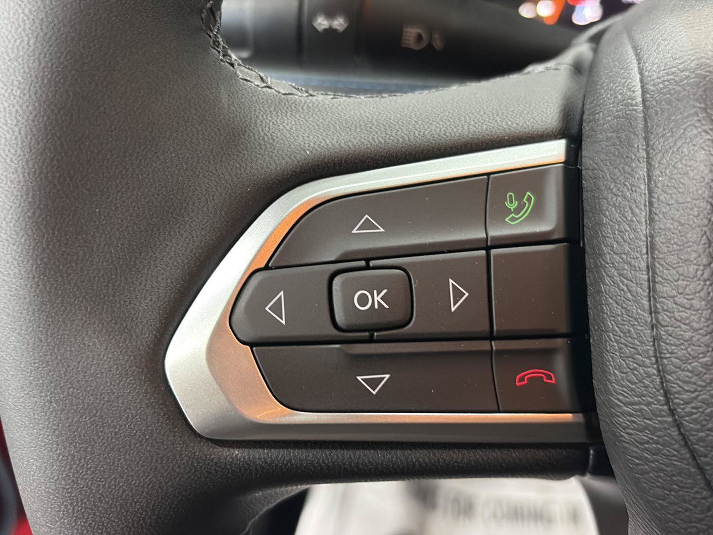 New 2026 Jeep Compass Latitude AWD/4WD image 9