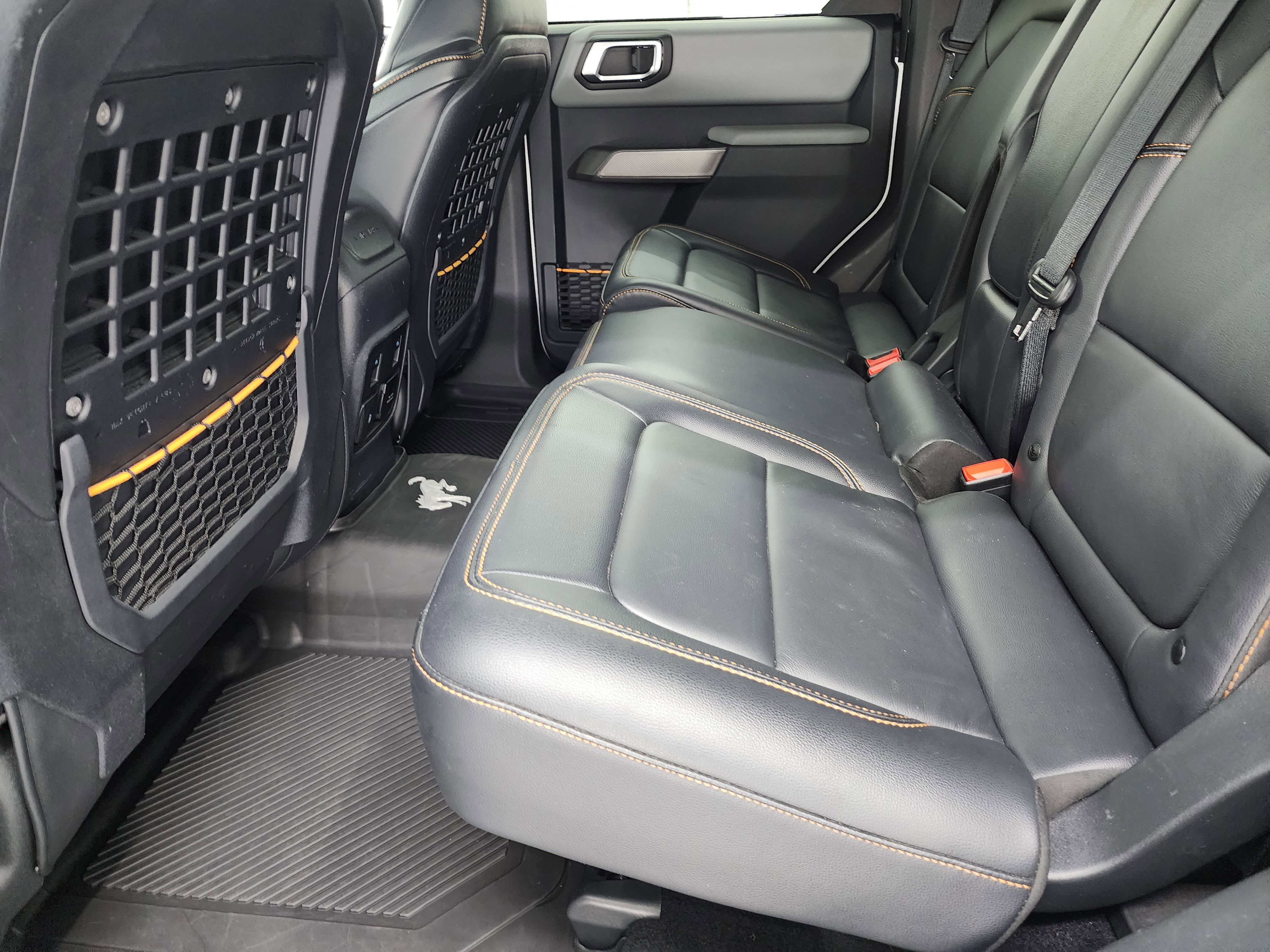 Used 2023 Ford Bronco Badlands w/ Sasquatch Package image 35