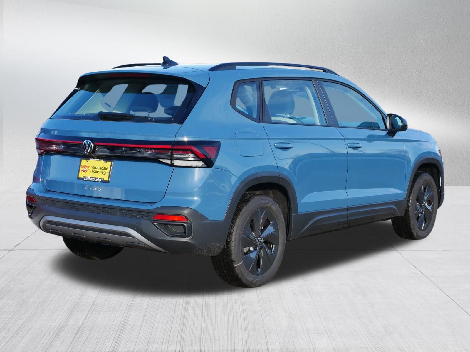 New 2026 Volkswagen Taos S image 3