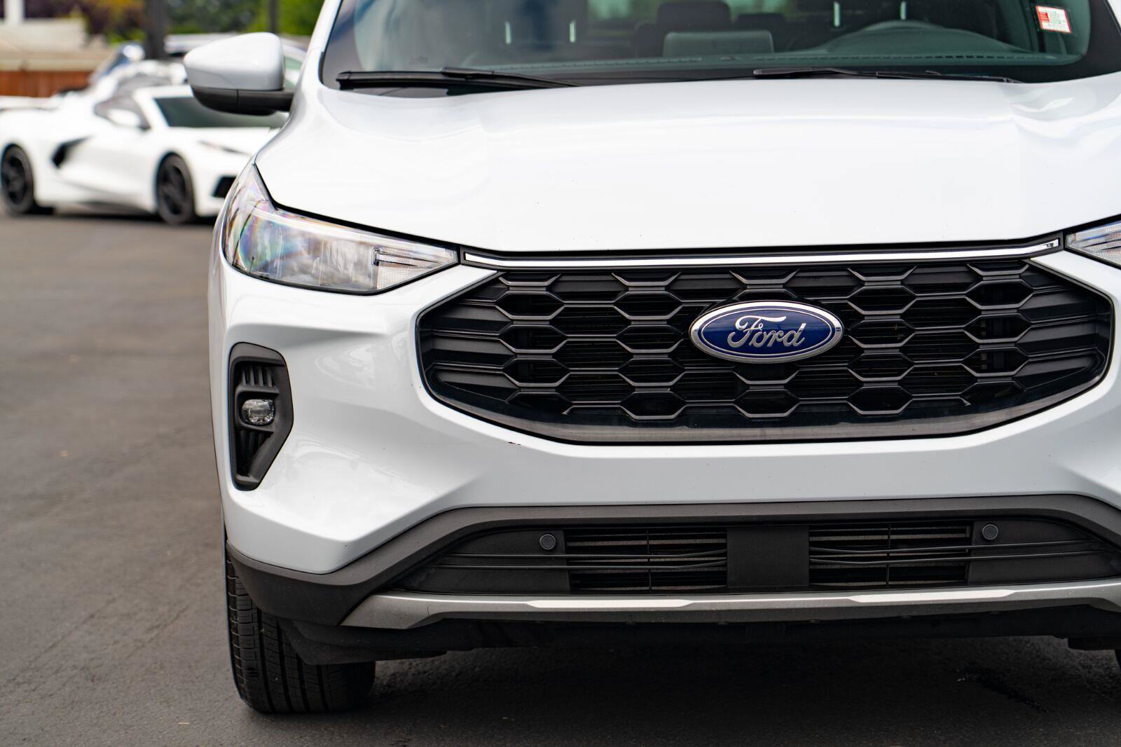 Used 2025 Ford Escape ST-Line Select AWD/4WD image 5