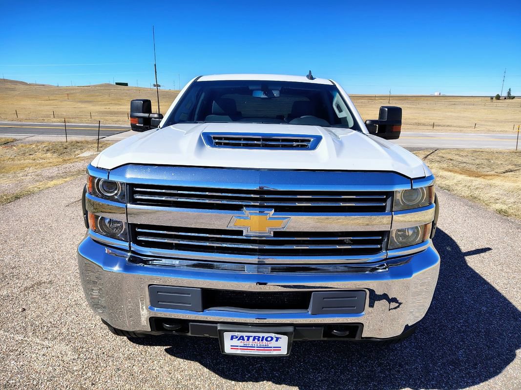 Used 2017 Chevrolet Silverado 2500 W/T w/ WT Convenience Package AWD/4WD image 9
