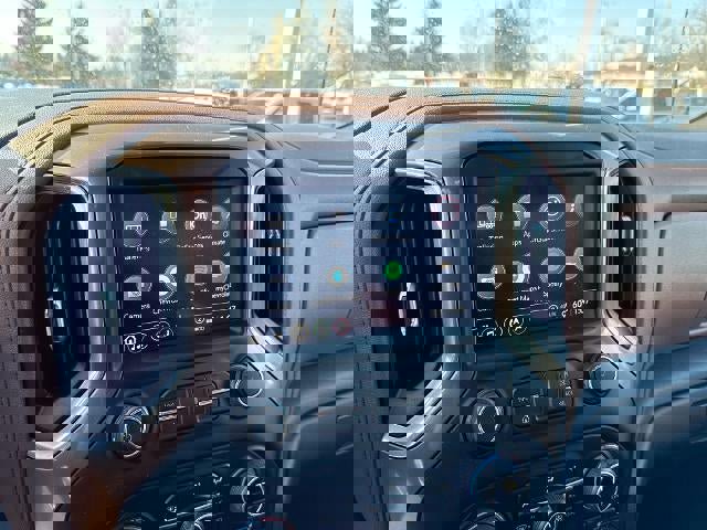 Used 2021 Chevrolet Silverado 2500 High Country w/ Z71 Off-Road Package image 13