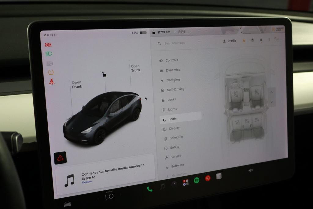 Used 2021 Tesla Model Y Long Range AWD/4WD image 29