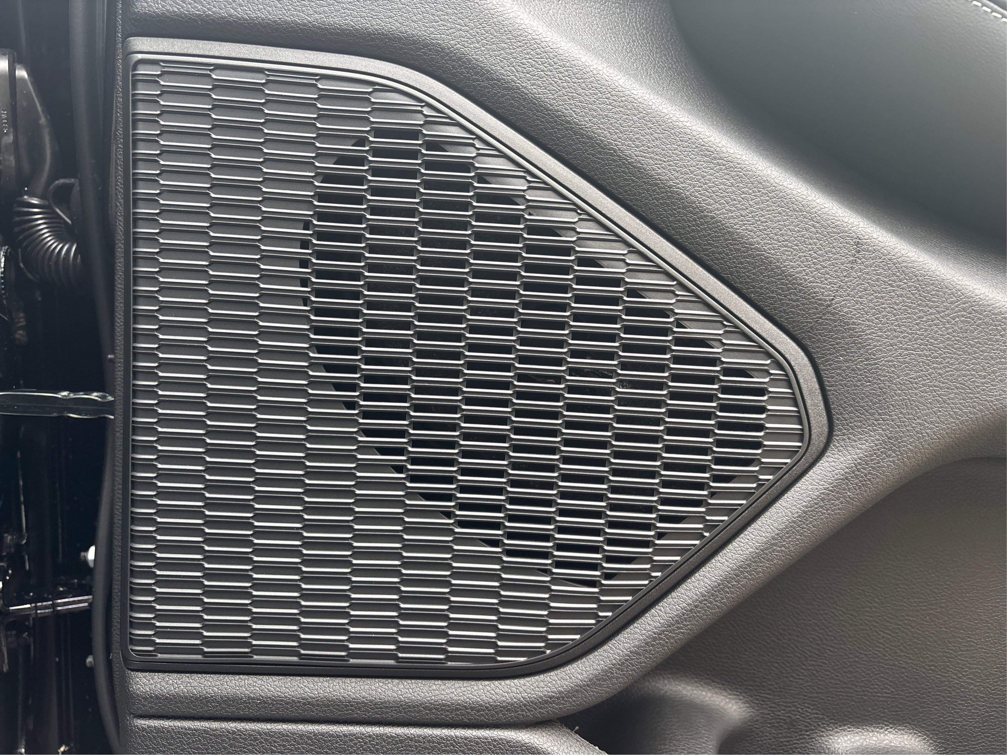 New 2025 Jeep Grand Cherokee Limited image 61