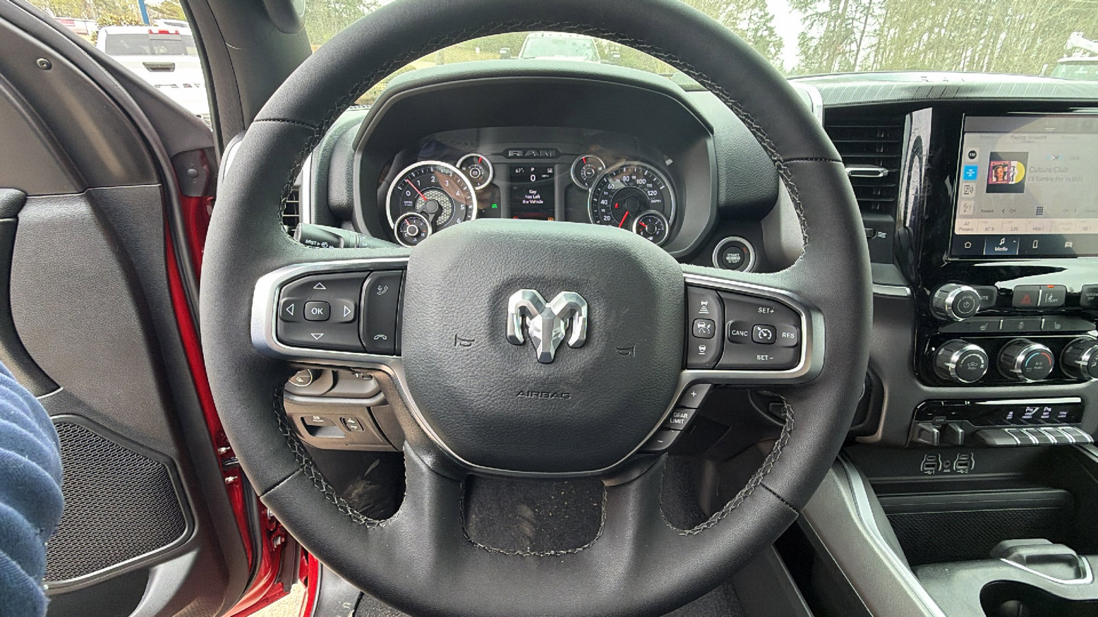 New 2026 RAM 1500 Big Horn AWD/4WD image 22