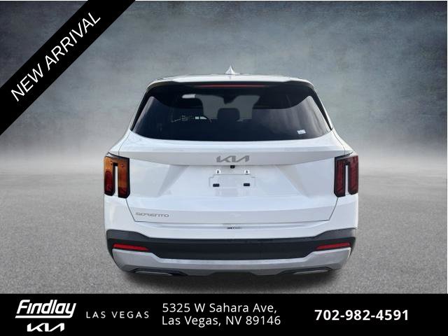 Certified 2024 Kia Sorento LX FWD image 6