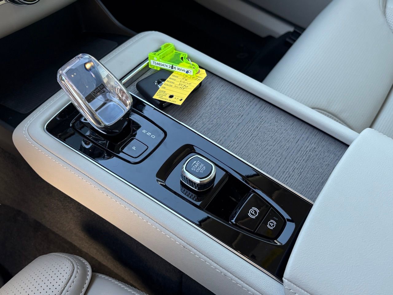 New 2026 Volvo XC90 B6 Ultra w/ Protection Package Premier image 11
