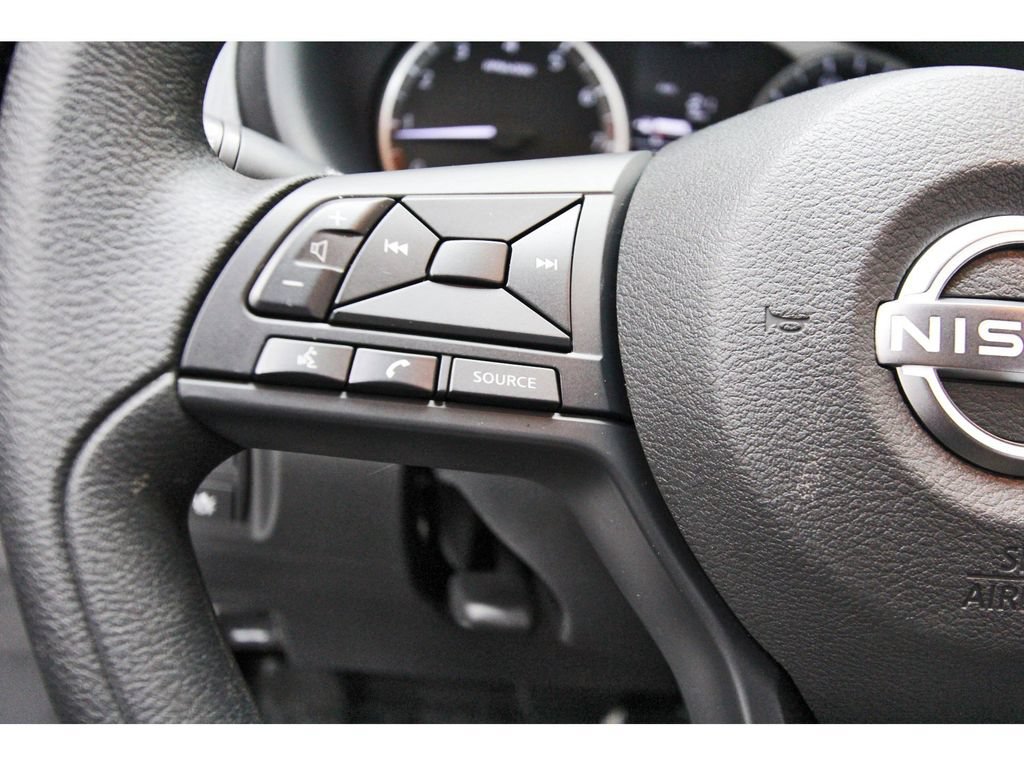 Certified 2025 Nissan Kicks Play S FWD image 17