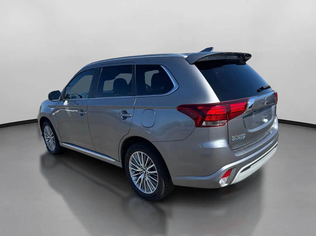 Used 2021 Mitsubishi Outlander SEL AWD/4WD image 13