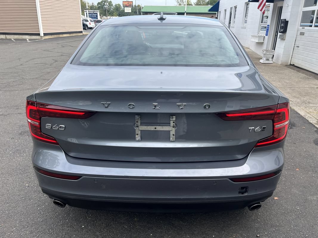 Used 2020 Volvo S60 T6 Momentum AWD/4WD image 22