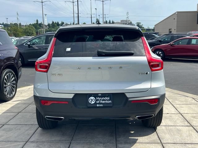 Used 2020 Volvo XC40 T5 R-Design AWD/4WD image 10