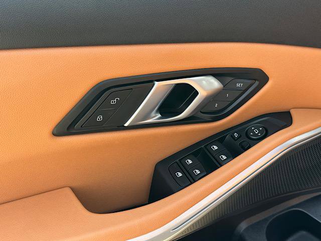 Certified 2025 BMW 330i xDrive Sedan image 18