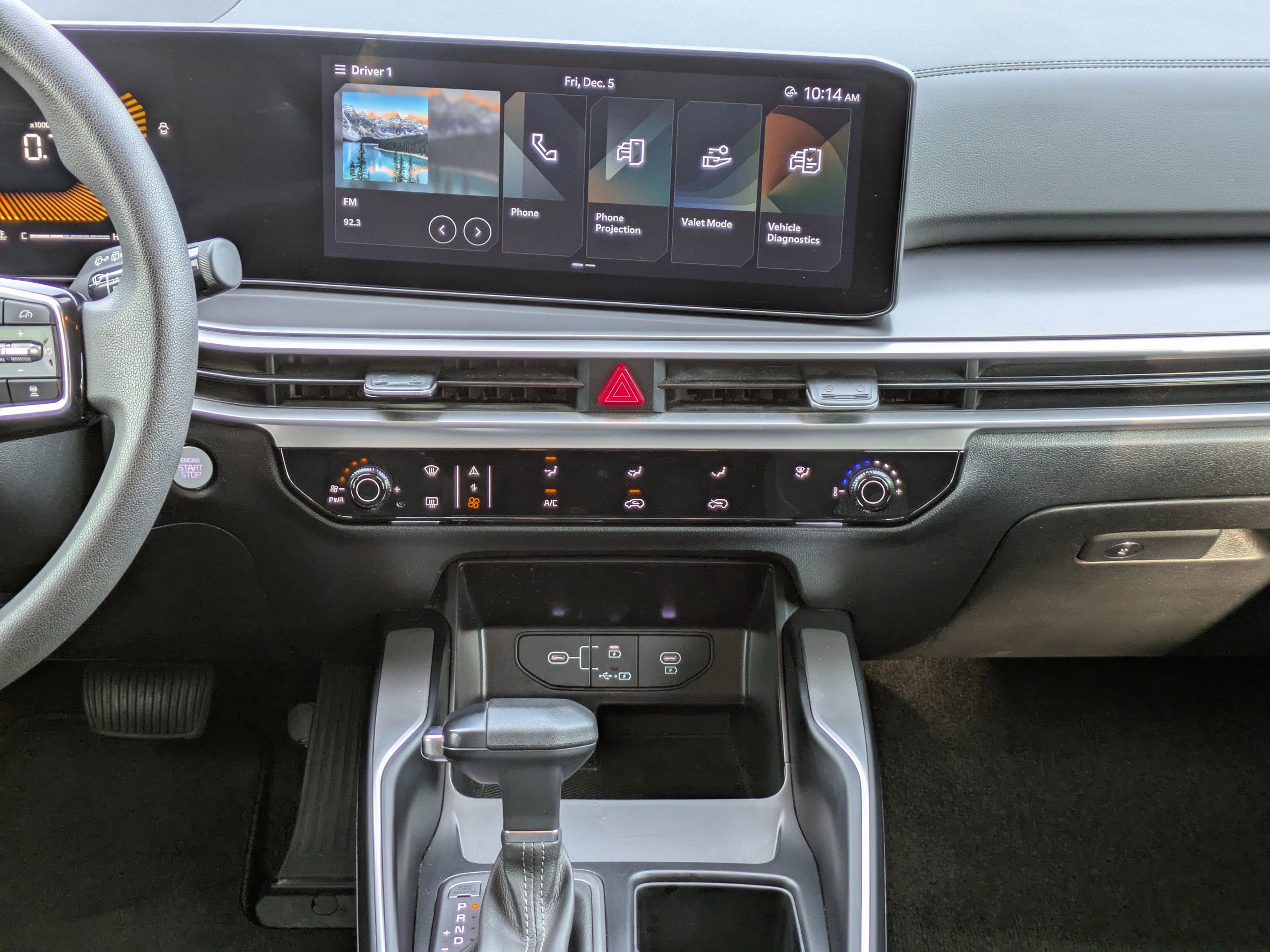 Used 2024 Kia Sorento LX image 19