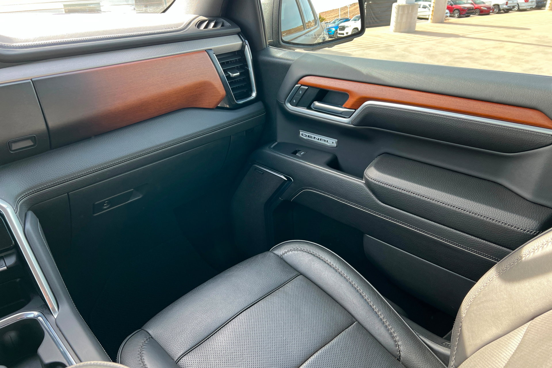 Used 2022 GMC Sierra 1500 Denali w/ Technology Package image 13