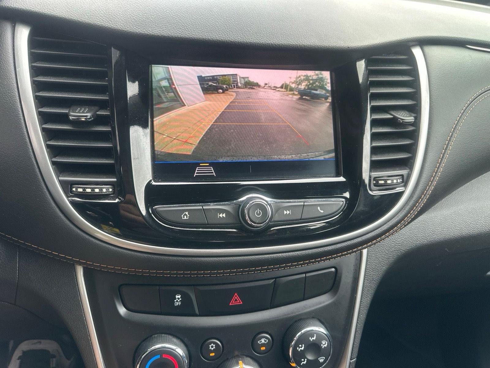 Used 2020 Chevrolet Trax LS FWD image 23