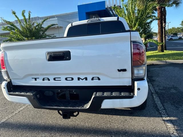 Certified 2022 Toyota Tacoma TRD Sport w/ TRD Premium Sport Package AWD/4WD image 32