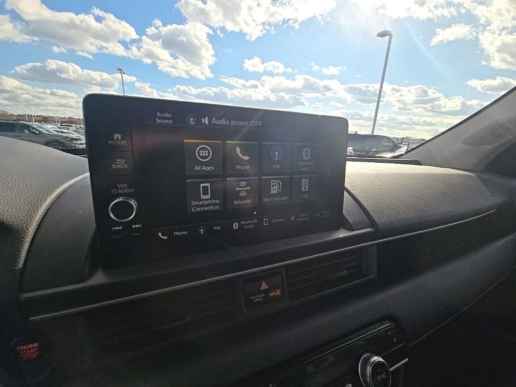 Used 2025 Honda Pilot EX-L image 18