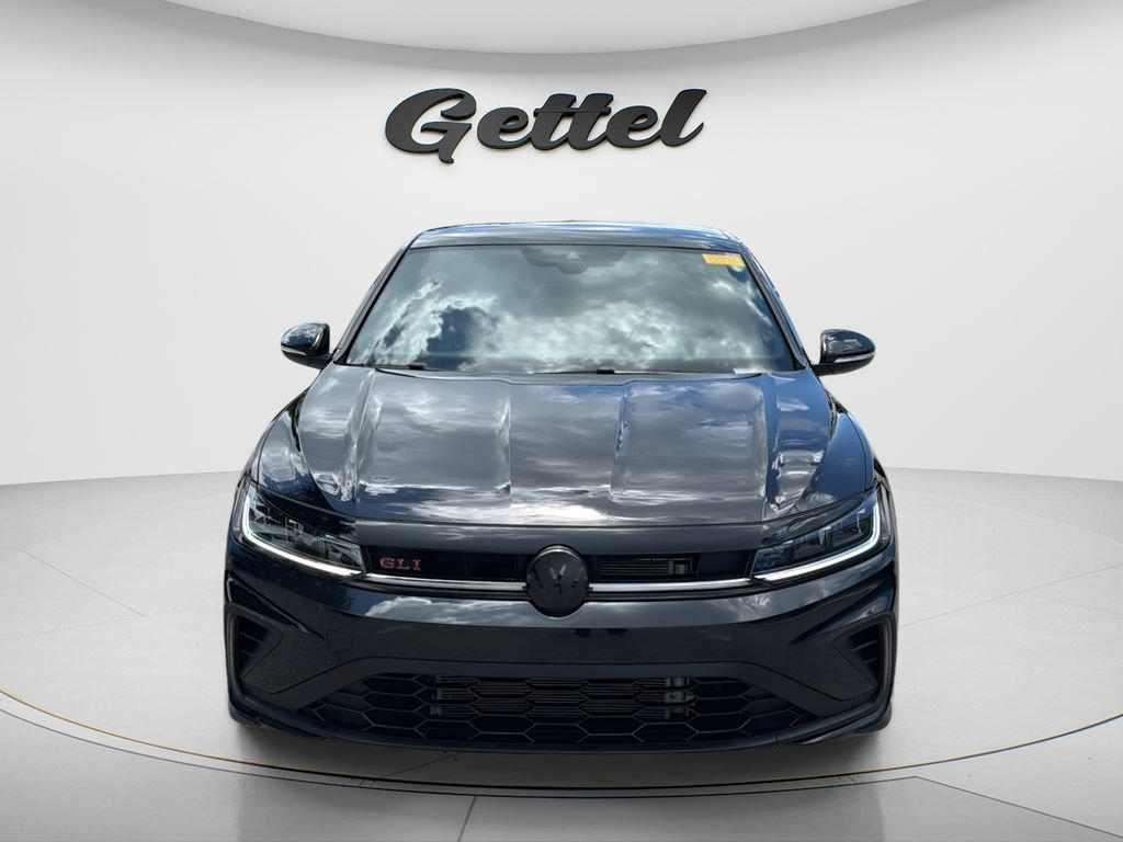 Used 2025 Volkswagen Jetta GLI Autobahn FWD video 2
