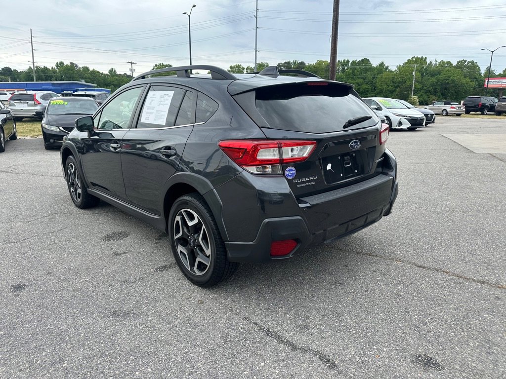 Used 2019 Subaru Crosstrek 2.0i Limited w/ Moonroof Package w/Navigation AWD/4WD image 3