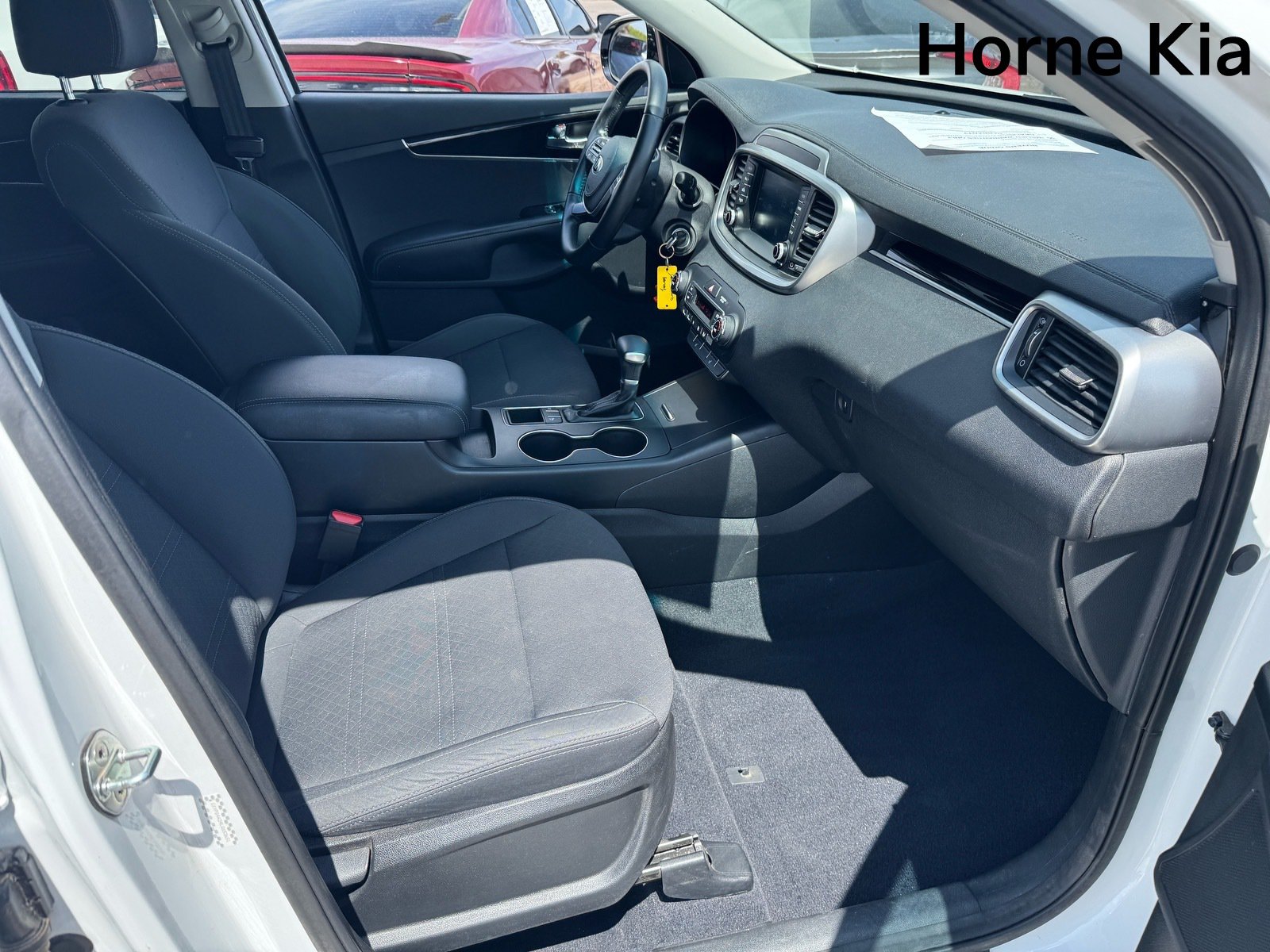 Used 2020 Kia Sorento LX w/ LX I4 Convenience Package FWD image 27