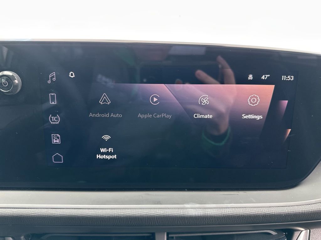 Used 2025 Buick Envista Preferred image 28