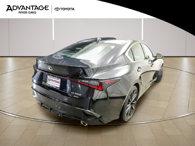Used 2023 Lexus IS 350 F Sport w/ Memory Package AWD/4WD image 7