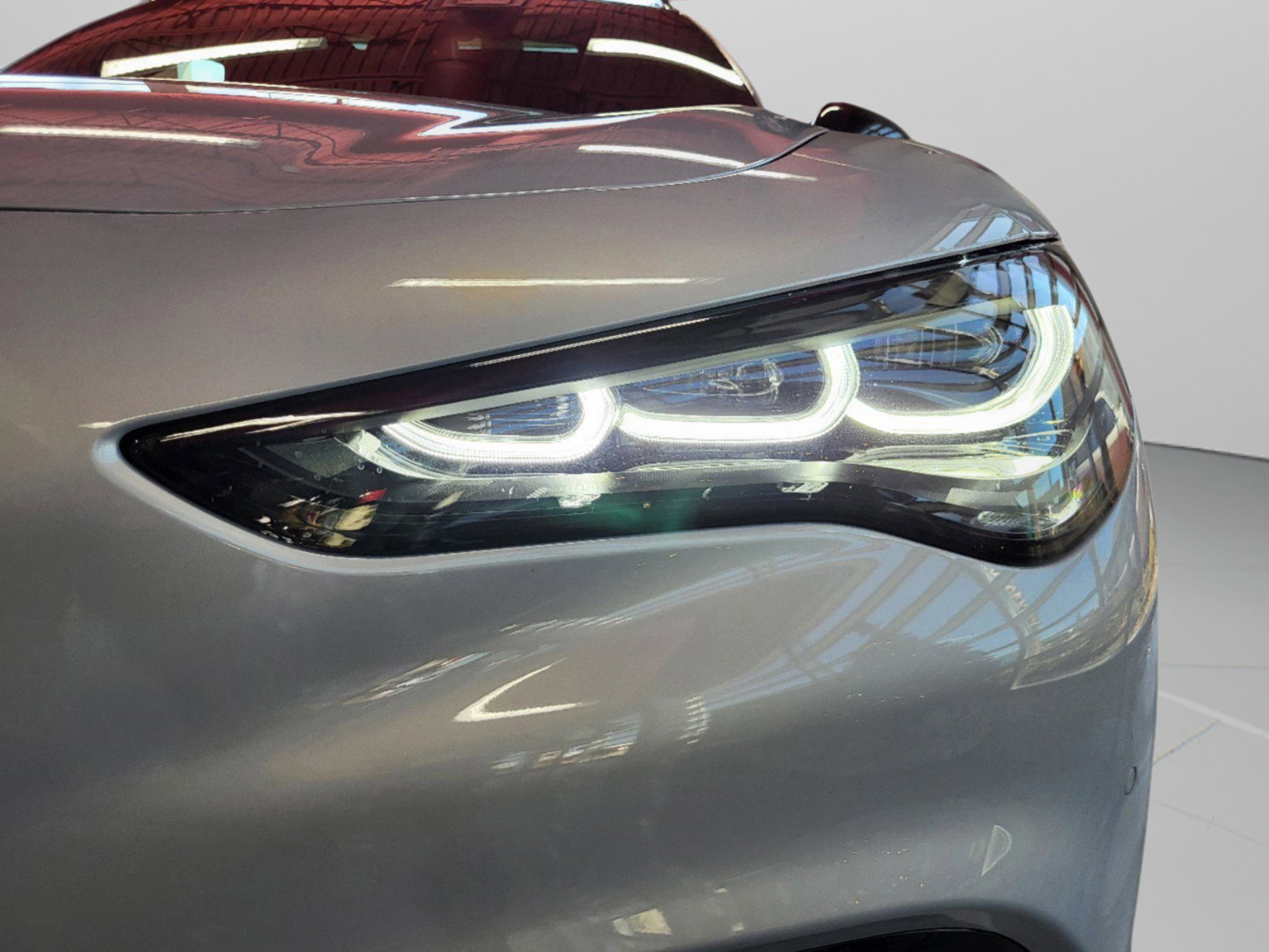 New 2025 Alfa Romeo Stelvio Sprint image 17