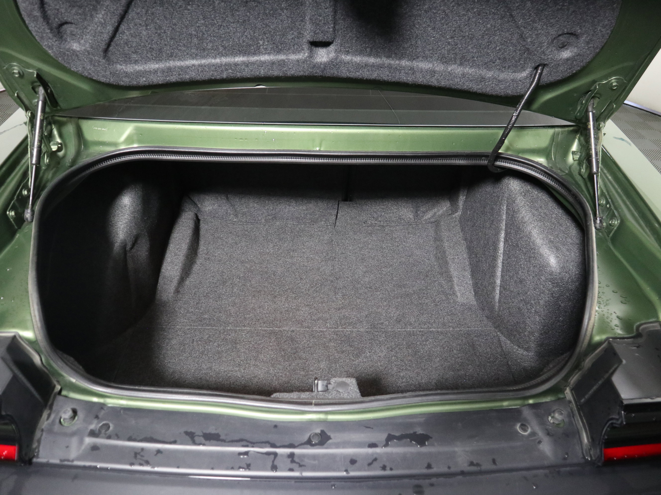 Used 2019 Dodge Challenger R/T Scat Pack w/ 1320 Drag Pack RWD image 8