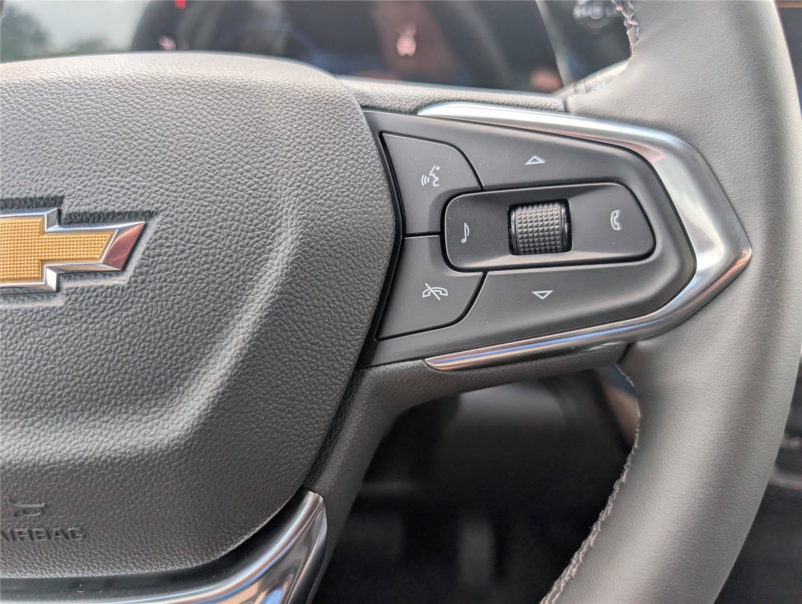 New 2026 Chevrolet Trax LT w/ LT Convenience Package FWD image 18