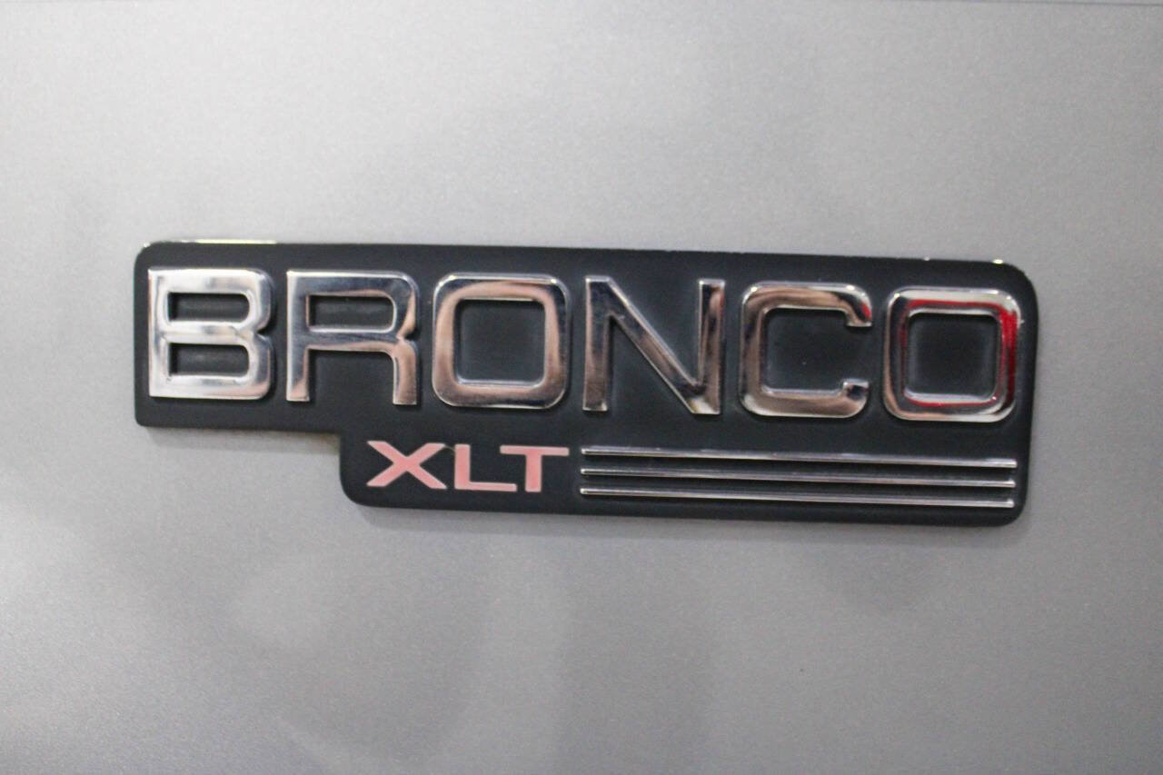 Used 1994 Ford Bronco XLT image 23