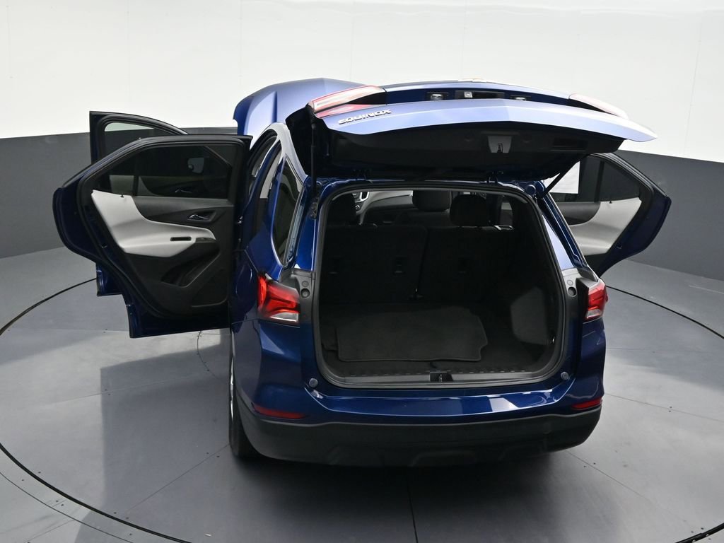 Used 2022 Chevrolet Equinox LS image 41