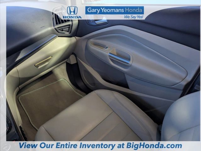 Used 2014 Ford Escape Titanium w/ Equipment Group 401A image 15