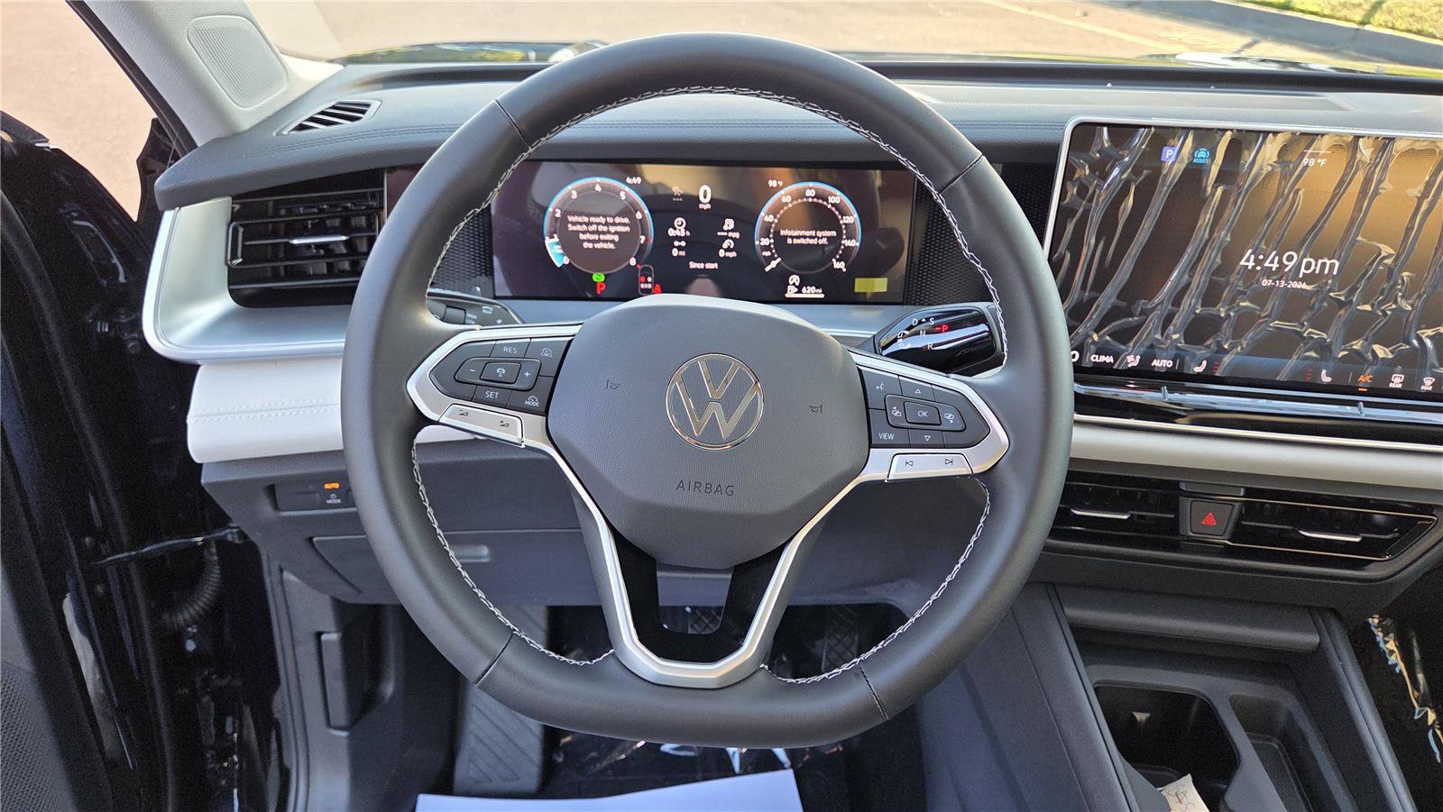 New 2026 Volkswagen Tiguan SE FWD image 16