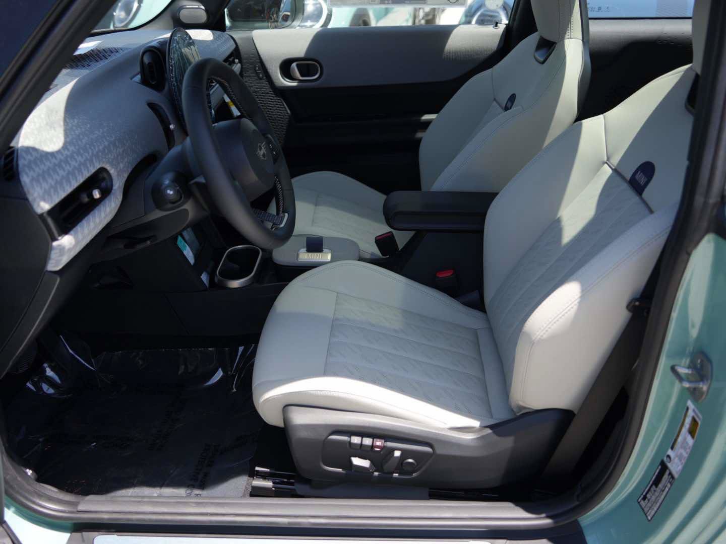 New 2026 MINI Cooper S FWD image 9