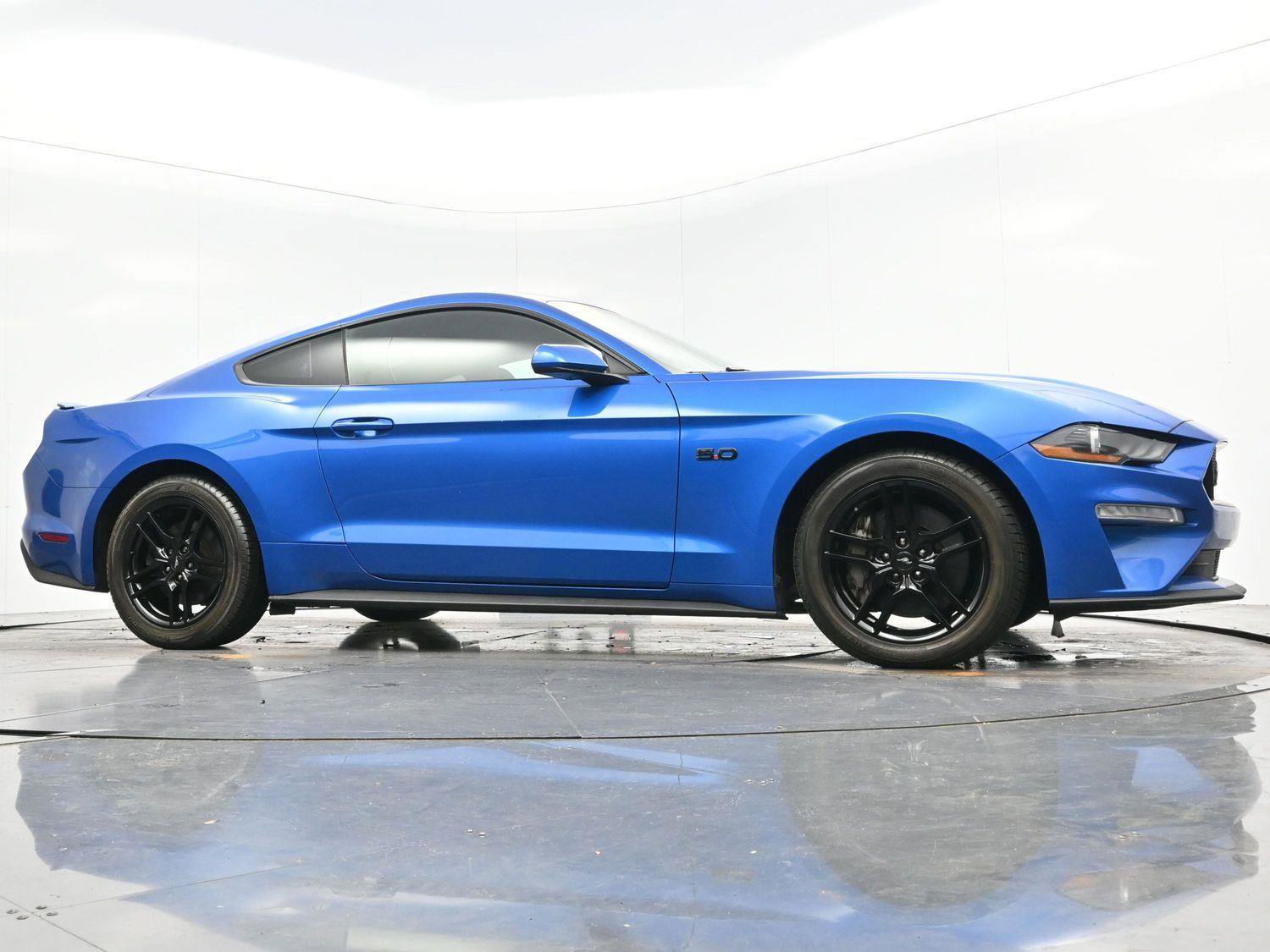 Used 2019 Ford Mustang GT RWD image 35