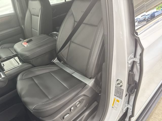 New 2026 GMC Yukon XL Denali w/ Denali Reserve Package RWD image 20