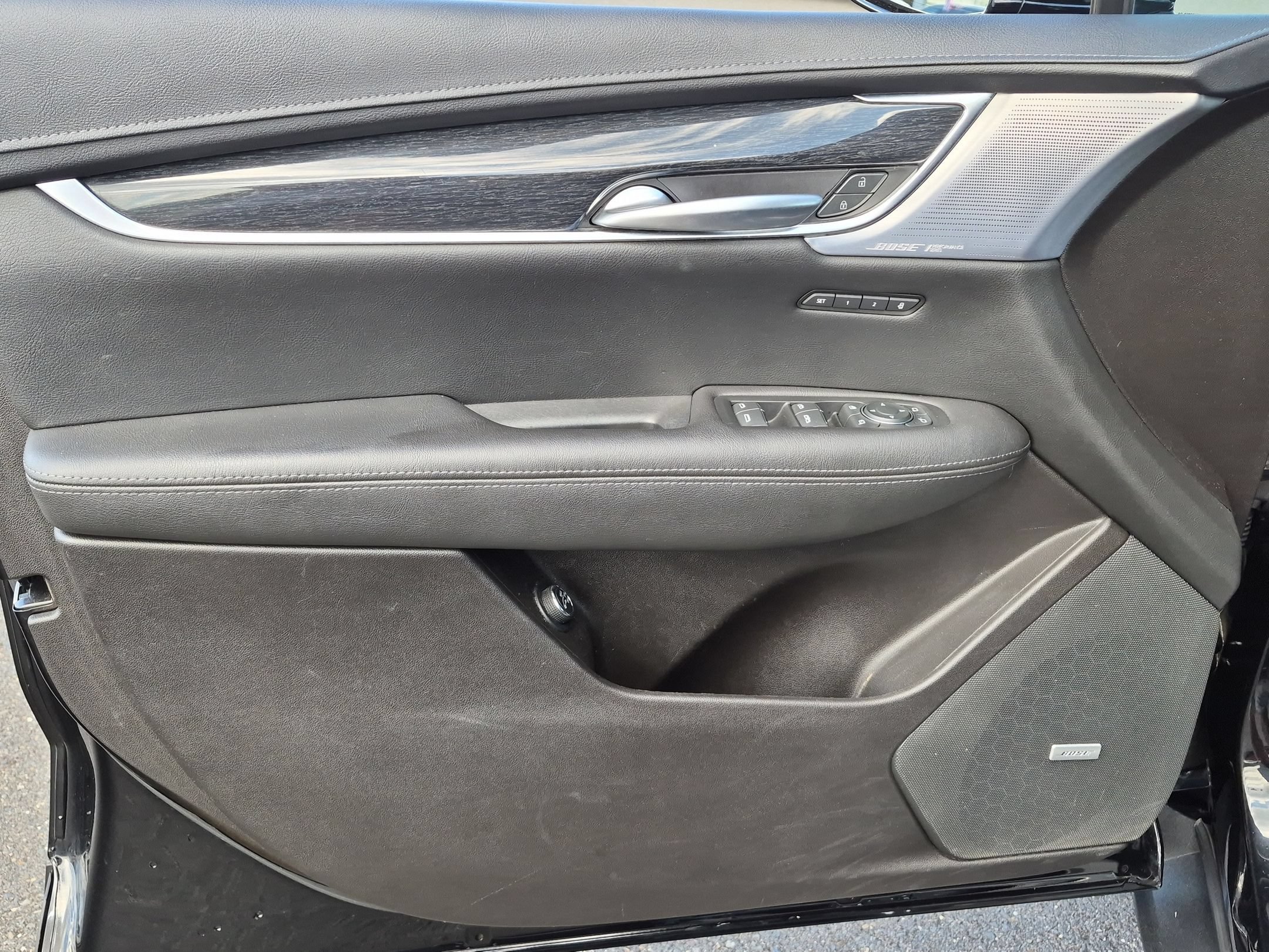 Certified 2023 Cadillac XT5 Premium Luxury AWD/4WD image 22