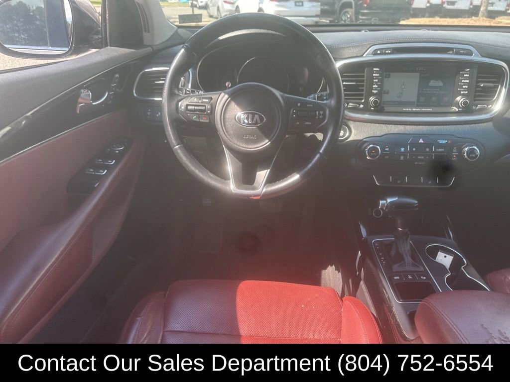 Used 2018 Kia Sorento SX image 17