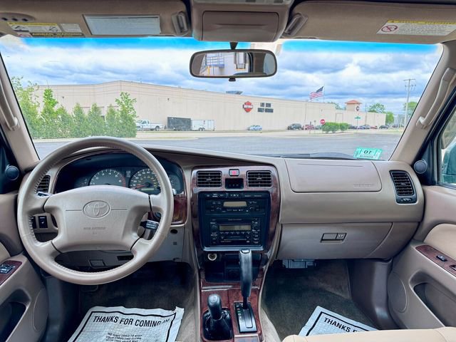 Used 2002 Toyota 4Runner Limited AWD/4WD image 17