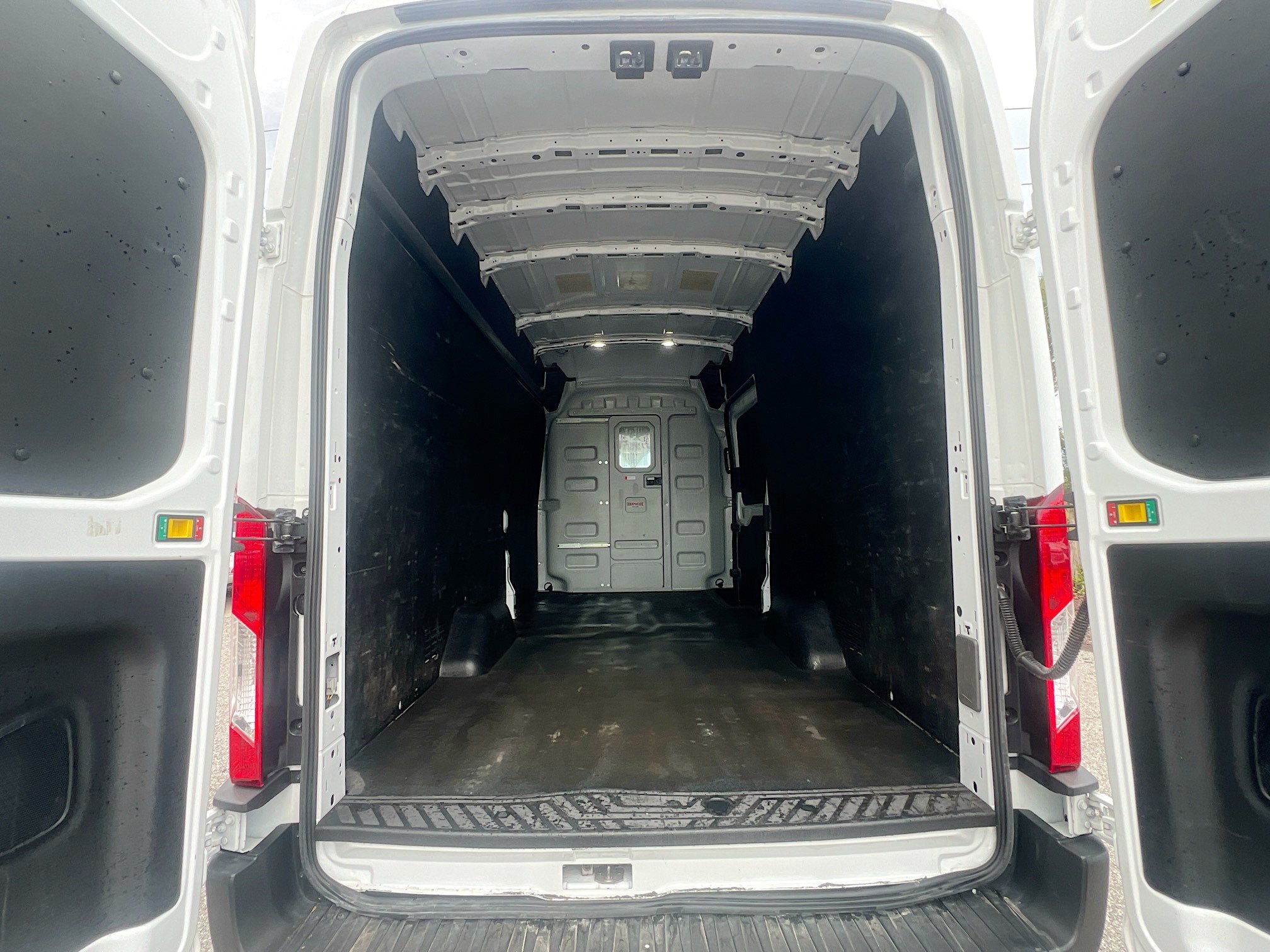 Used 2025 Ford Transit 250 148 High Roof Extended w/ Load Area Protection Package RWD image 32