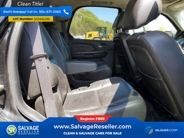 Used 2013 Cadillac Escalade Premium AWD/4WD image 15