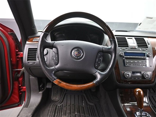 Used 2007 Cadillac DTS Luxury II image 25