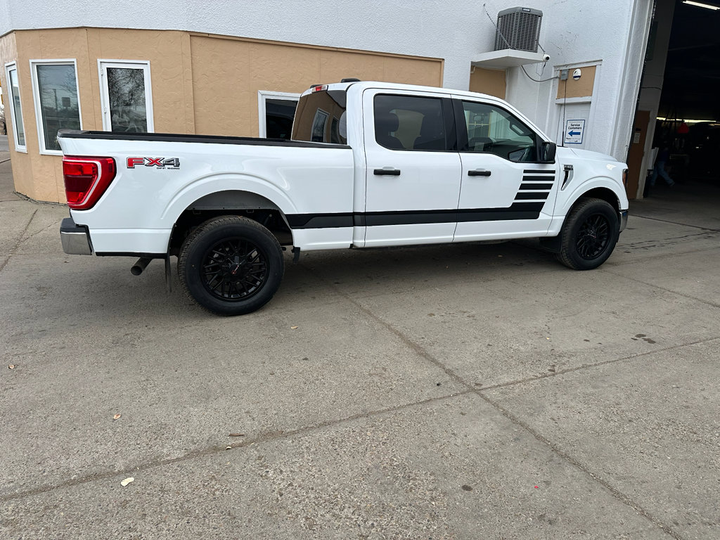 Used 2023 Ford F150 XLT w/ Equipment Group 301A Mid image 4