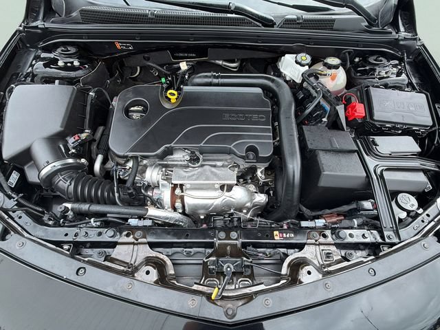 Used 2025 Chevrolet Malibu LT FWD image 28