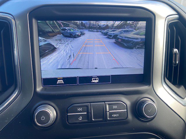 Used 2021 Chevrolet Silverado 1500 LT Trail Boss w/ Convenience Package II image 12