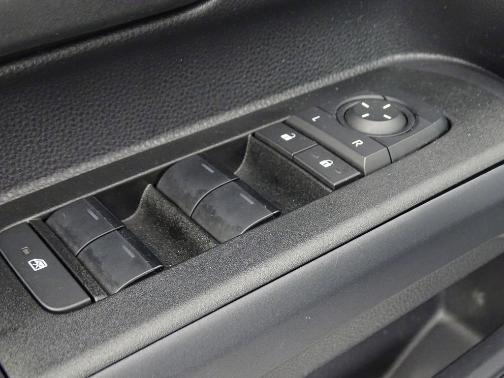 Used 2025 Toyota 4Runner SR5 image 11