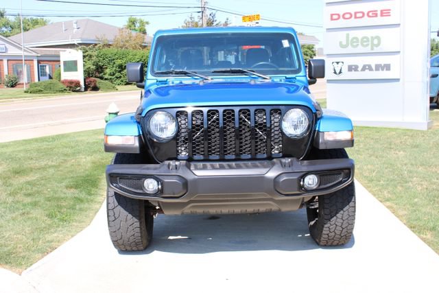 Used 2021 Jeep Gladiator Sport AWD/4WD image 6