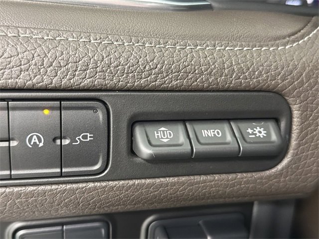 Used 2021 GMC Yukon Denali w/ Denali Ultimate Package image 34