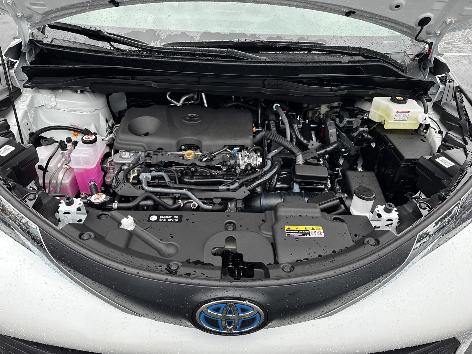 New 2025 Toyota Sienna XLE w/ XLE Plus Package FWD image 45