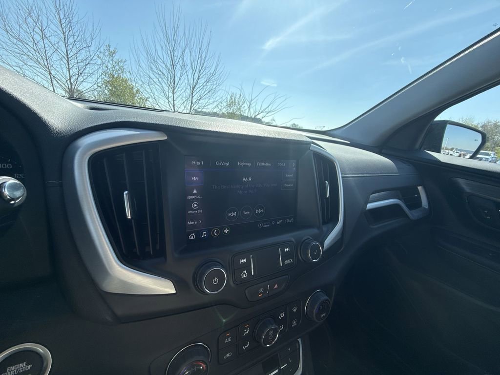 Certified 2024 GMC Terrain SLT w/ Tech Package image 19